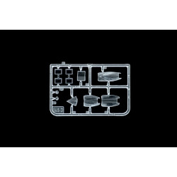 Lockheed SR-71 Blackbird with Drone 1/72