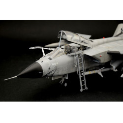 M.R.C.A. Tornado ECR 1/32