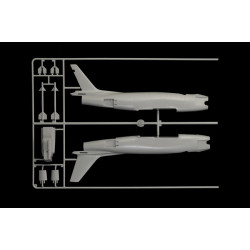 North American FJ-2/3 Fury 1/48