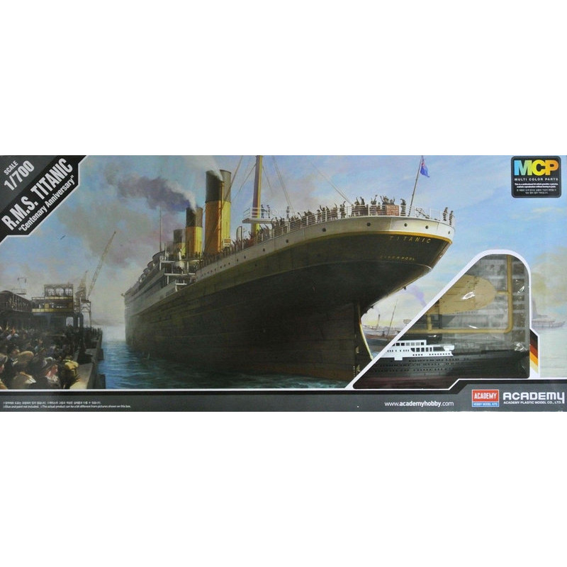 R.M.S. Titanic "Centenary Anniversary" 1/700