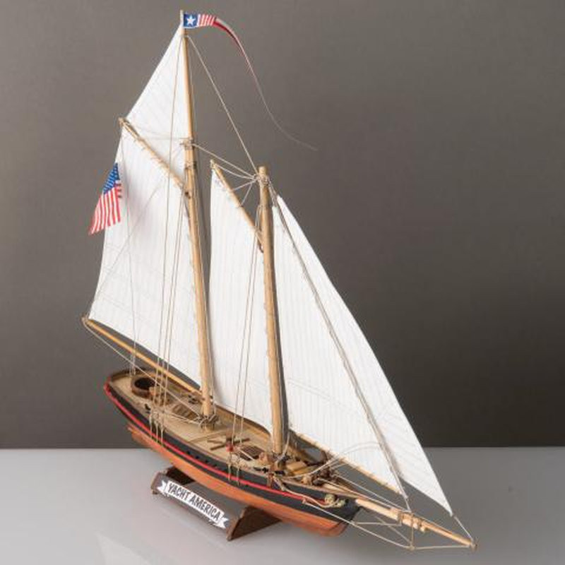 Yacht America "CorelLine"