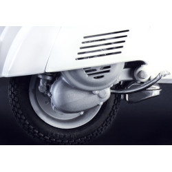 Piaggio Vespa 125 Primavera 1/9