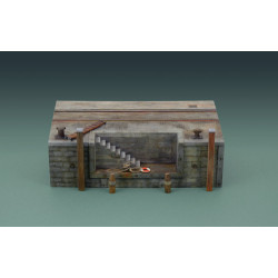 Molo di Attracco con Scalini e Binario 1/35